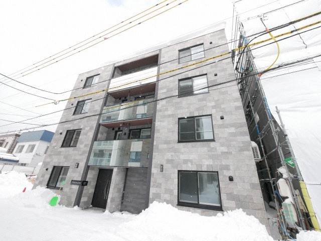 建物外観　★充実の設備完備！★大通徒歩圏の便利な立地！