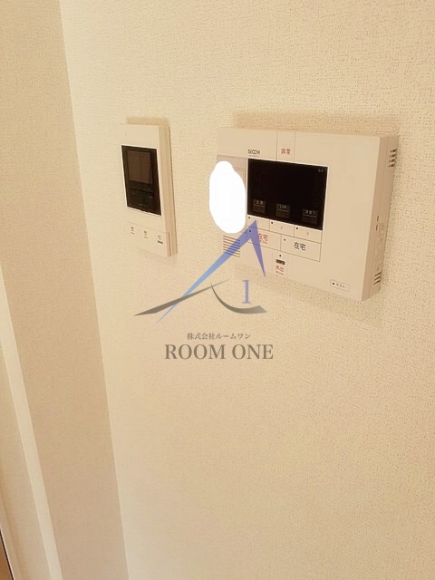 セキュリティ　モニター付インターホンです。