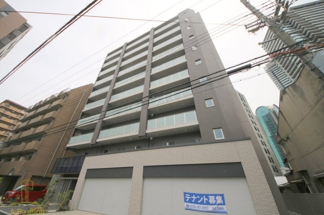 建物外観　リュエルうめきた