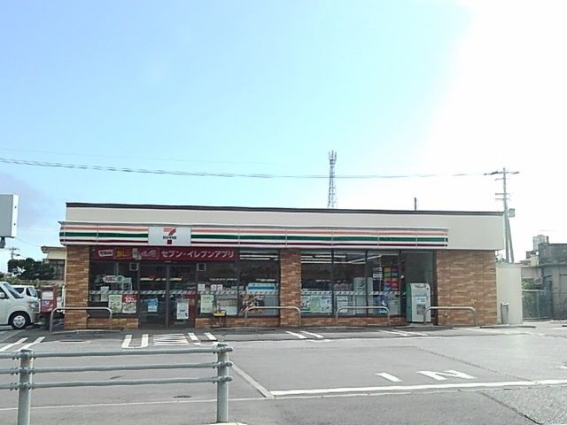 コンビニ　セブンイレブン沖縄北インター前（コンビニ）まで450m