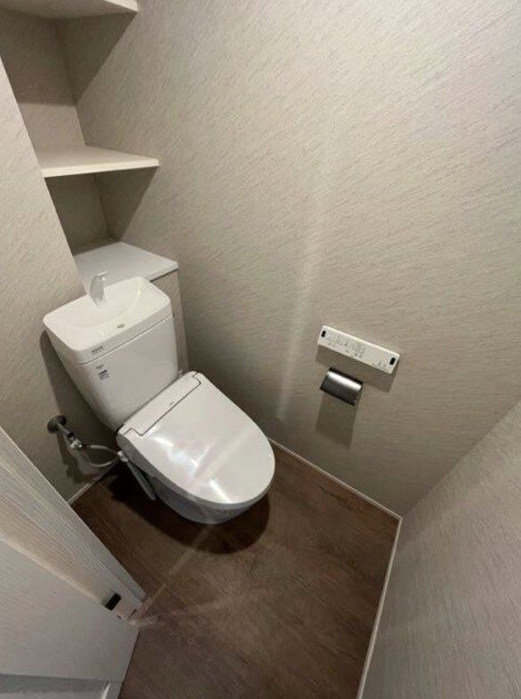 トイレ　トイレ