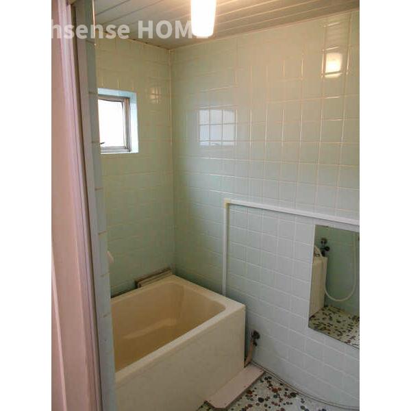 バス・シャワールーム　お風呂で日々の疲れを落としましょう