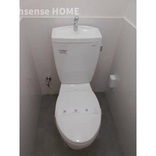 トイレ　トイレもきれいです