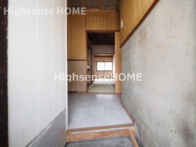 玄関　ゆったりとした玄関です