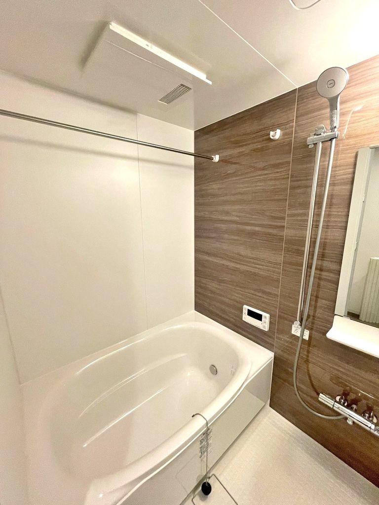 バス・シャワールーム　バス