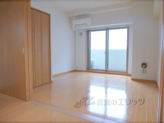 居室・リビング　洋室