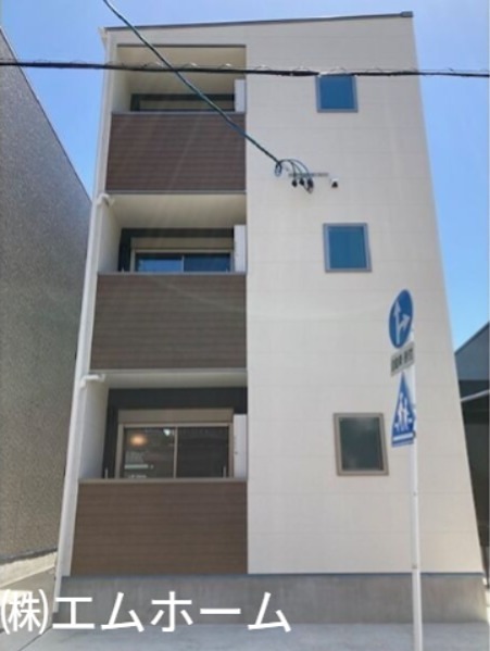 建物外観　オートロック　宅配BOX付