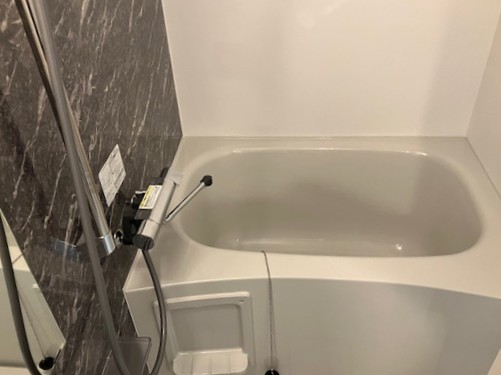 バス・シャワールーム　風呂