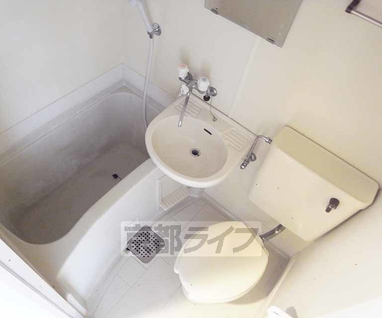 バス・シャワールーム　ユニットバスです。