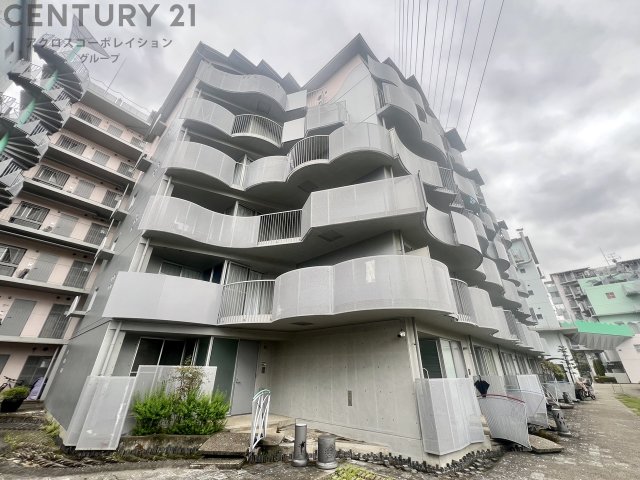 建物外観　オートロック付きで安心のセキュリティ♪