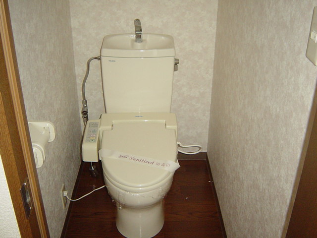 トイレ　シャワー付トイレ