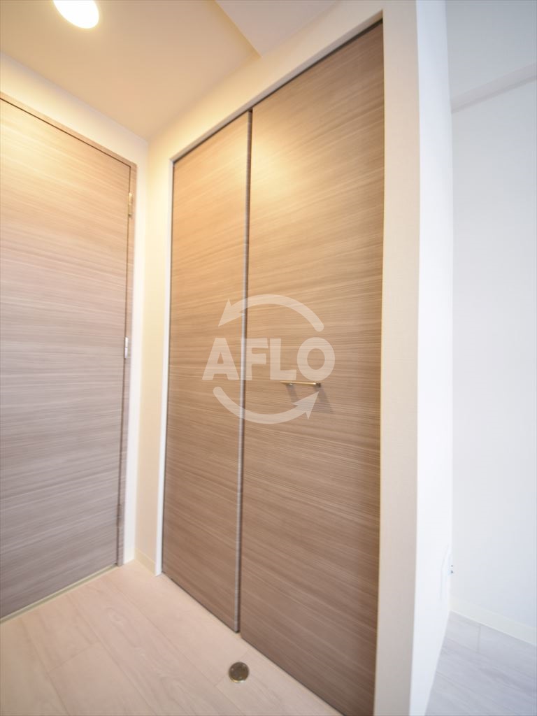 収納　エスリード南堀江レジデンス　クローゼット