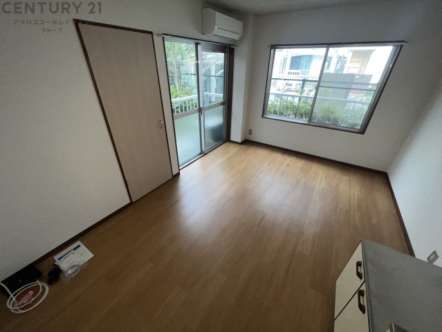 居室・リビング　エアコン付きで初期費用を抑えられます☆