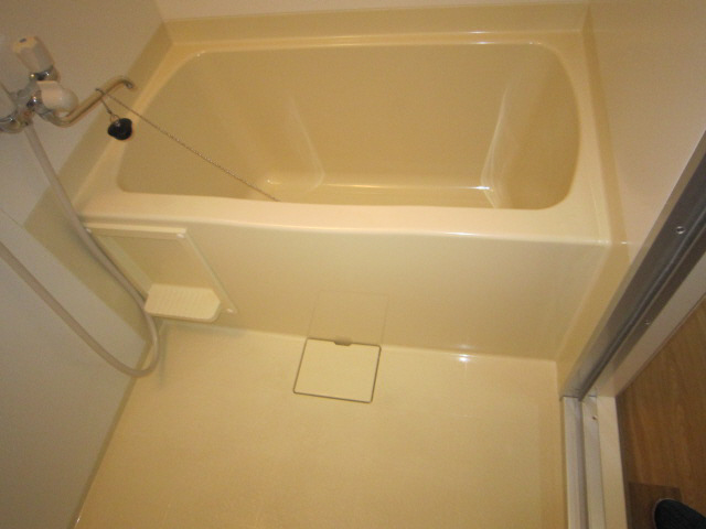 バス・シャワールーム　お風呂です