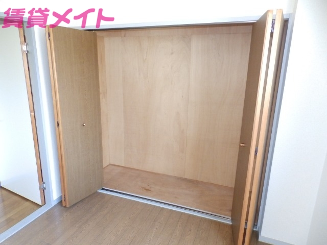 収納　※同タイプ別部屋写真