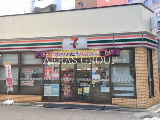 コンビニ　セブン-イレブン 板橋区役所駅東店（コンビニ）まで86m