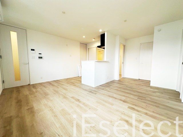 居室・リビング　人気のカウンターキッチンです