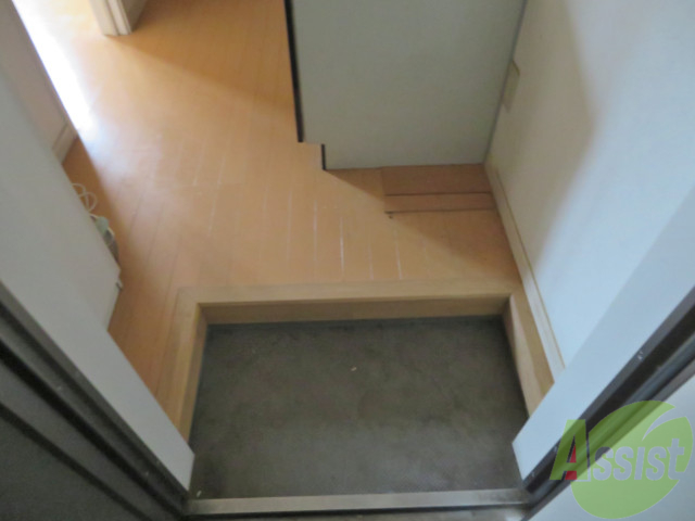 玄関　玄関周りも、広くて使いやすそうな雰囲気ですね。