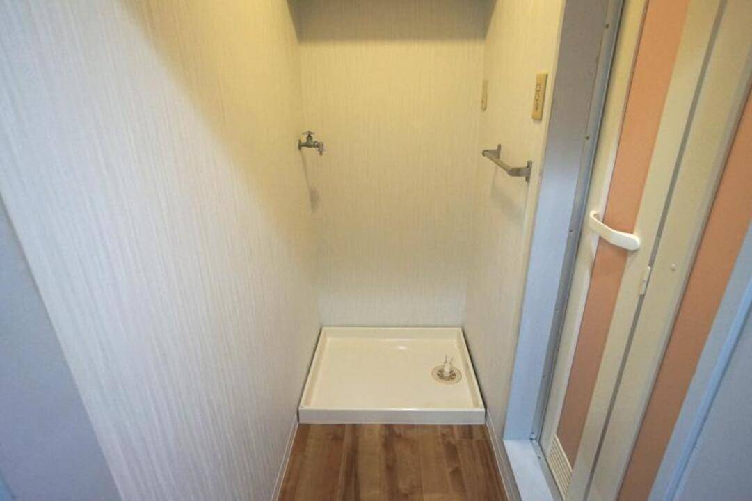 洗面設備　洗濯機置場