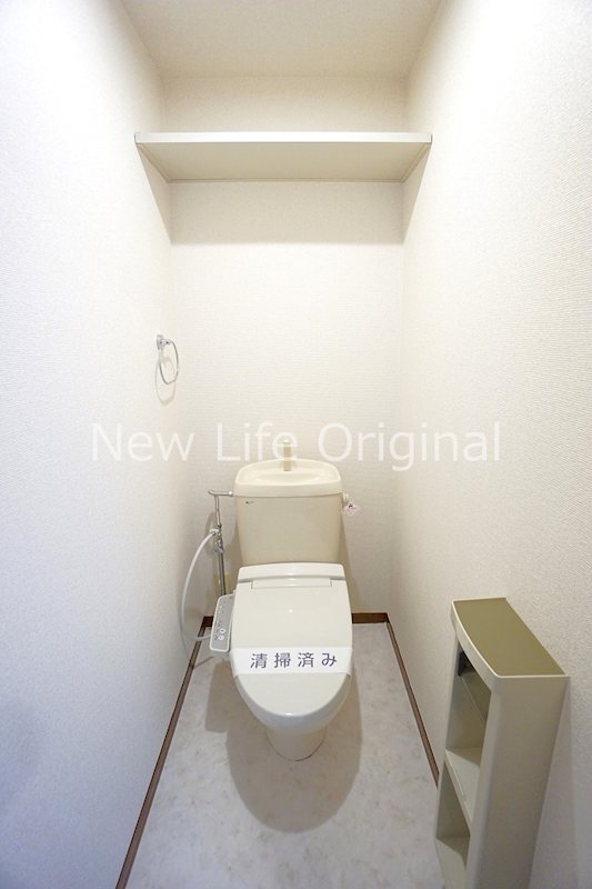 トイレ　毎日使うものだから、人に優しく清潔な温水洗浄機能付きトイレ☆