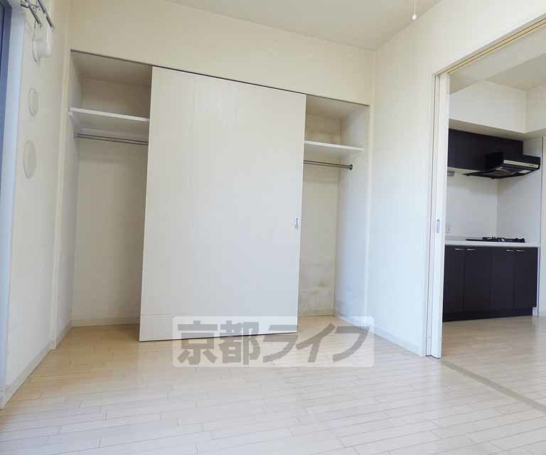 居室・リビング　寝食分けられる間取り