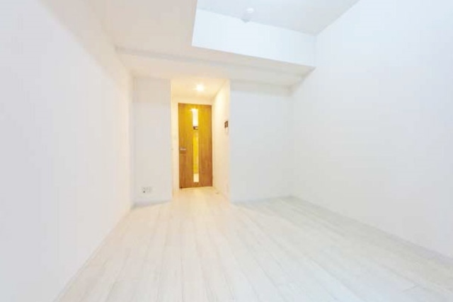 居室・リビング　ホワイトコーデのお部屋