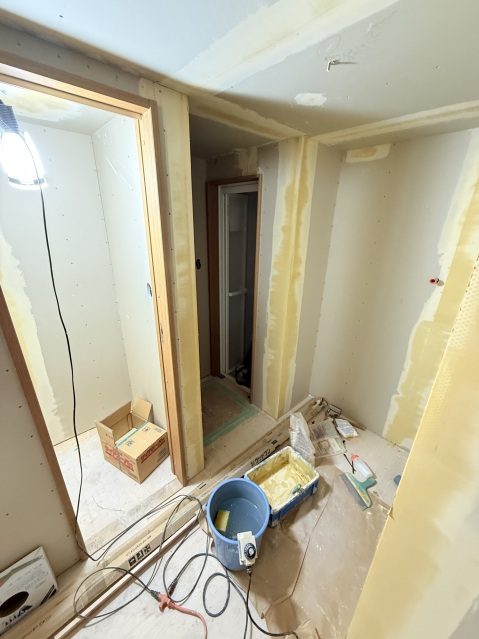 キッチン　ココメゾン　ただいま工事中