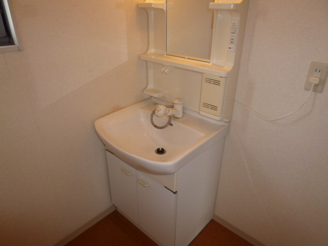 洗面設備　洗髪洗面化粧台