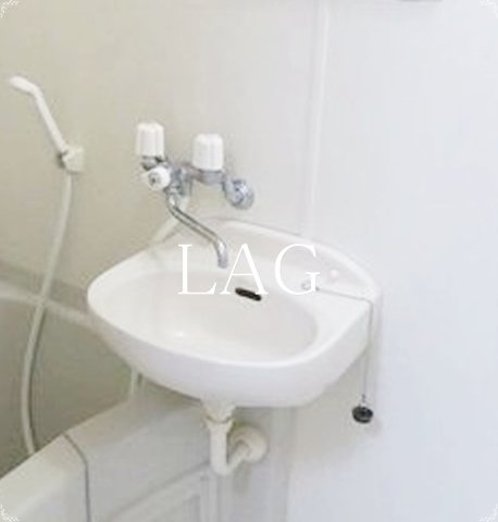 洗面設備　洗面台です。