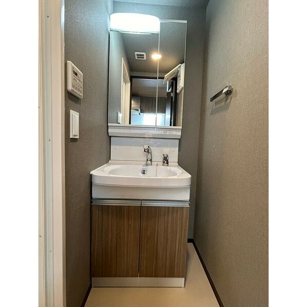 洗面設備　※同社施工物件イメージ