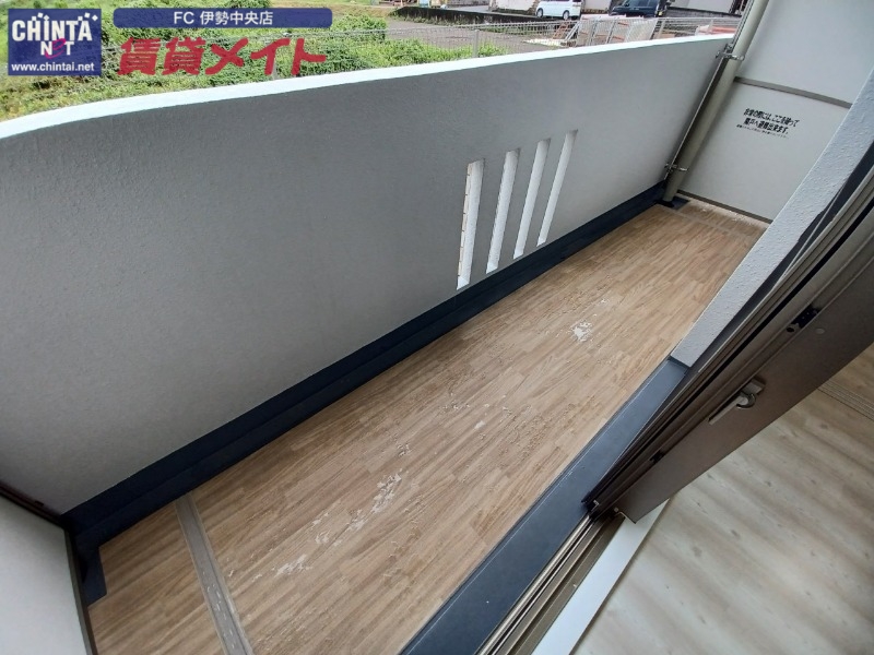 バルコニー　同型参考写真