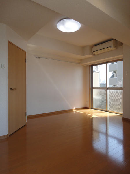 居室・リビング　ゆったり過ごせるリビングです