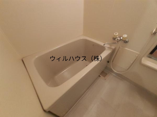 バス・シャワールーム　キレイな浴室！