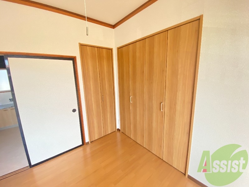 収納　こちら収納になっております。たくさん入りそうです。