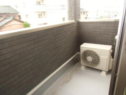 バルコニー　バルコニー（イメージ）