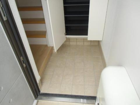 玄関　玄関（イメージ）