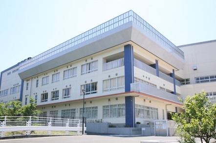 中学校　川崎市立柿生中学校（中学校）まで1585m