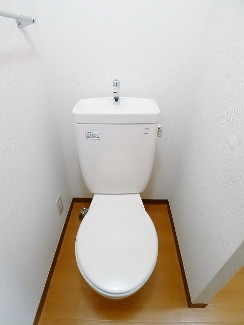 トイレ　参考写真