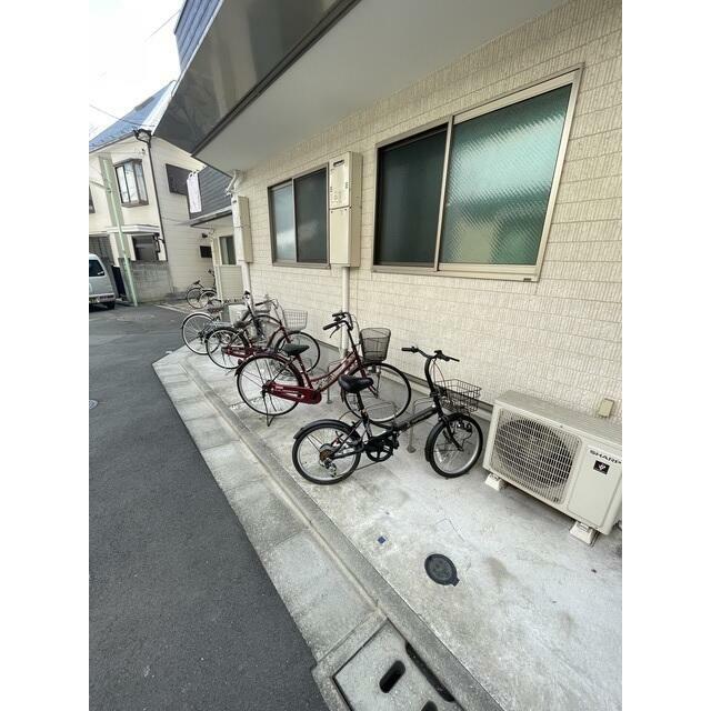 エントランス　駐輪場