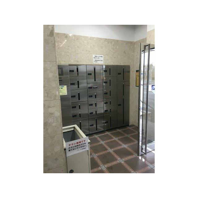 ロビー　宅配ボックスあり