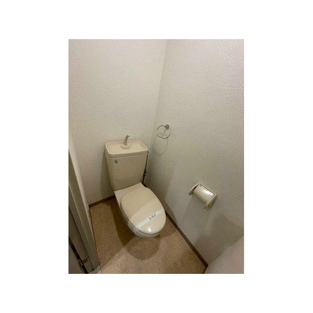 トイレ　※過去退去時のお写真です