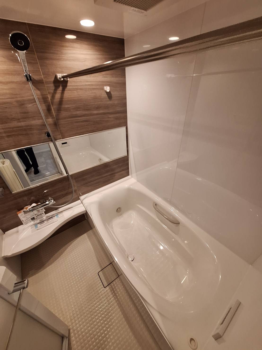 バス・シャワールーム