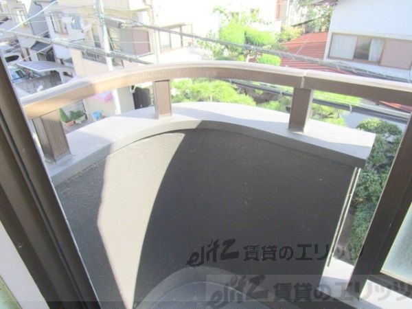 バルコニー　ベランダ