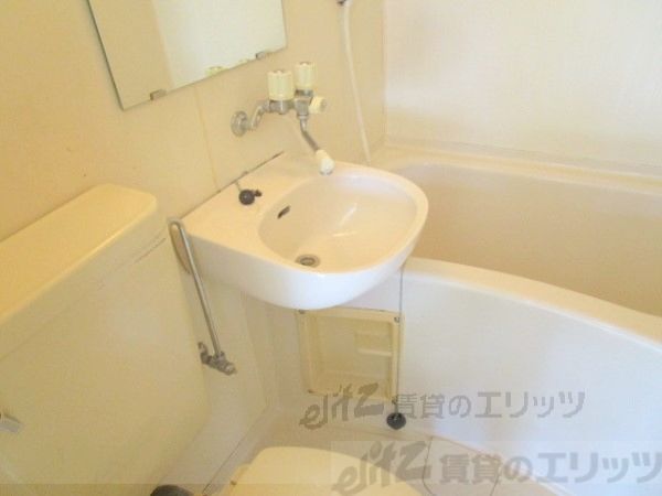 洗面設備　洗面所