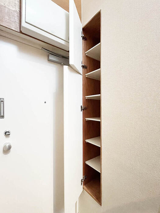 玄関　シューズボックス