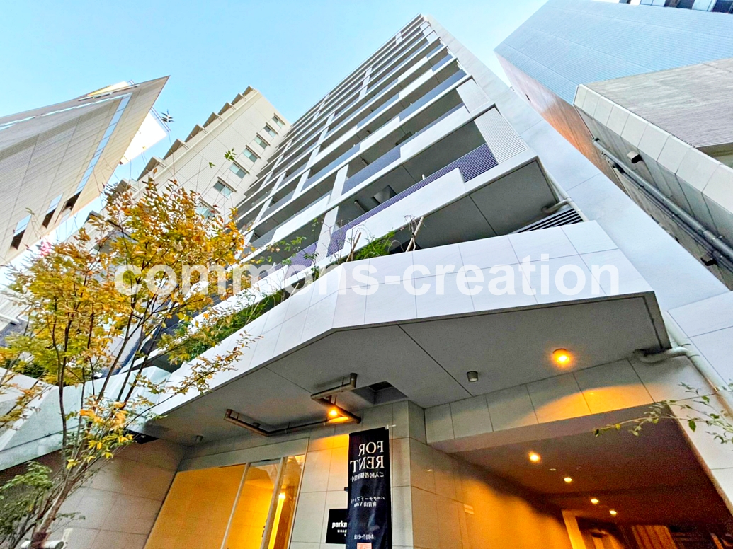 ショッピングセンター　COS青山店（ショッピングセンター）まで963m