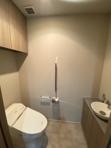 トイレ　別部屋参考写真