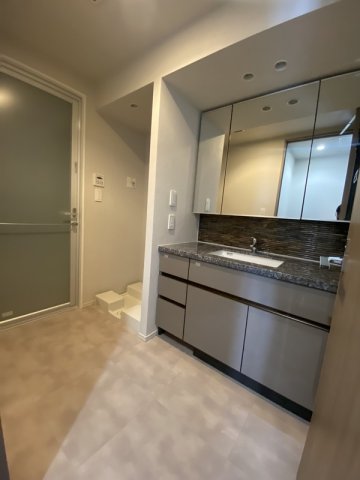 洗面設備　別部屋参考写真