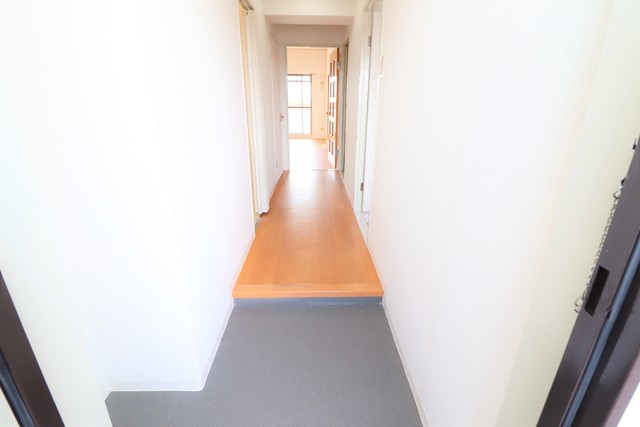 玄関　広めの玄関