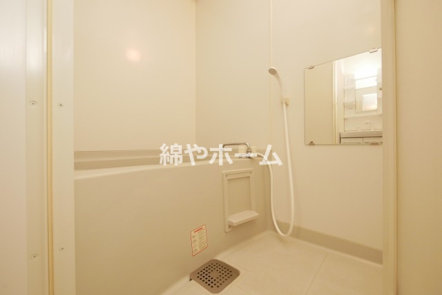 バス・シャワールーム　お風呂です